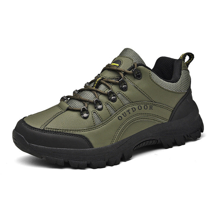 Experience the Great Outdoors with Our Men's Winter Outdoor Low-top Hiking Shoes