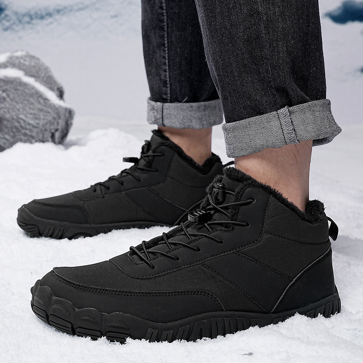 Discover the Outdoor Men's Five-finger Cotton-padded Shoes