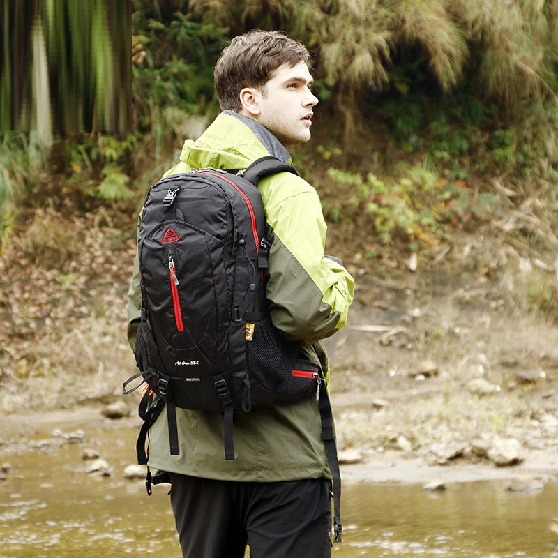 Outdoor Mountaineering Hiking Travel Nylon Backpack